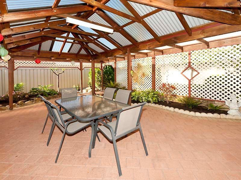 10 Lacombe Court, CANNING VALE WA 6155, Canning Vale - Thumbnail 3