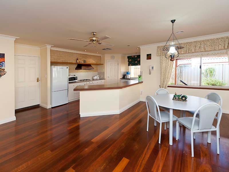 10 Lacombe Court, CANNING VALE WA 6155, Canning Vale - Thumbnail 7
