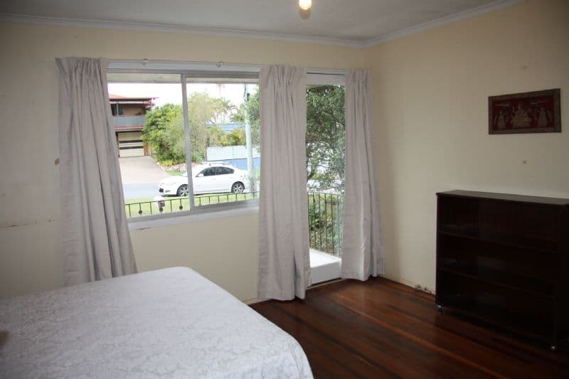 32 Lomatia Street, EVERTON HILLS QLD 4053, Everton Hills - Thumbnail 7