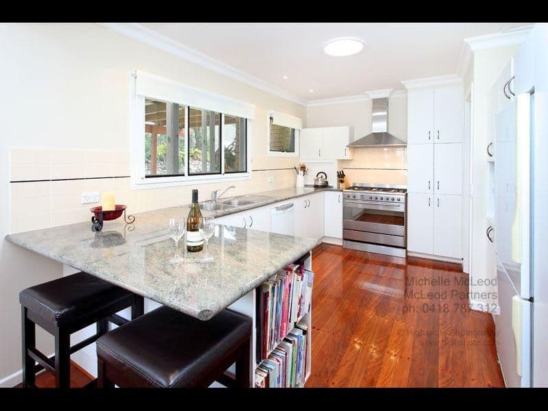 10 Mabb Street, KENMORE QLD 4069, Kenmore - Thumbnail 3