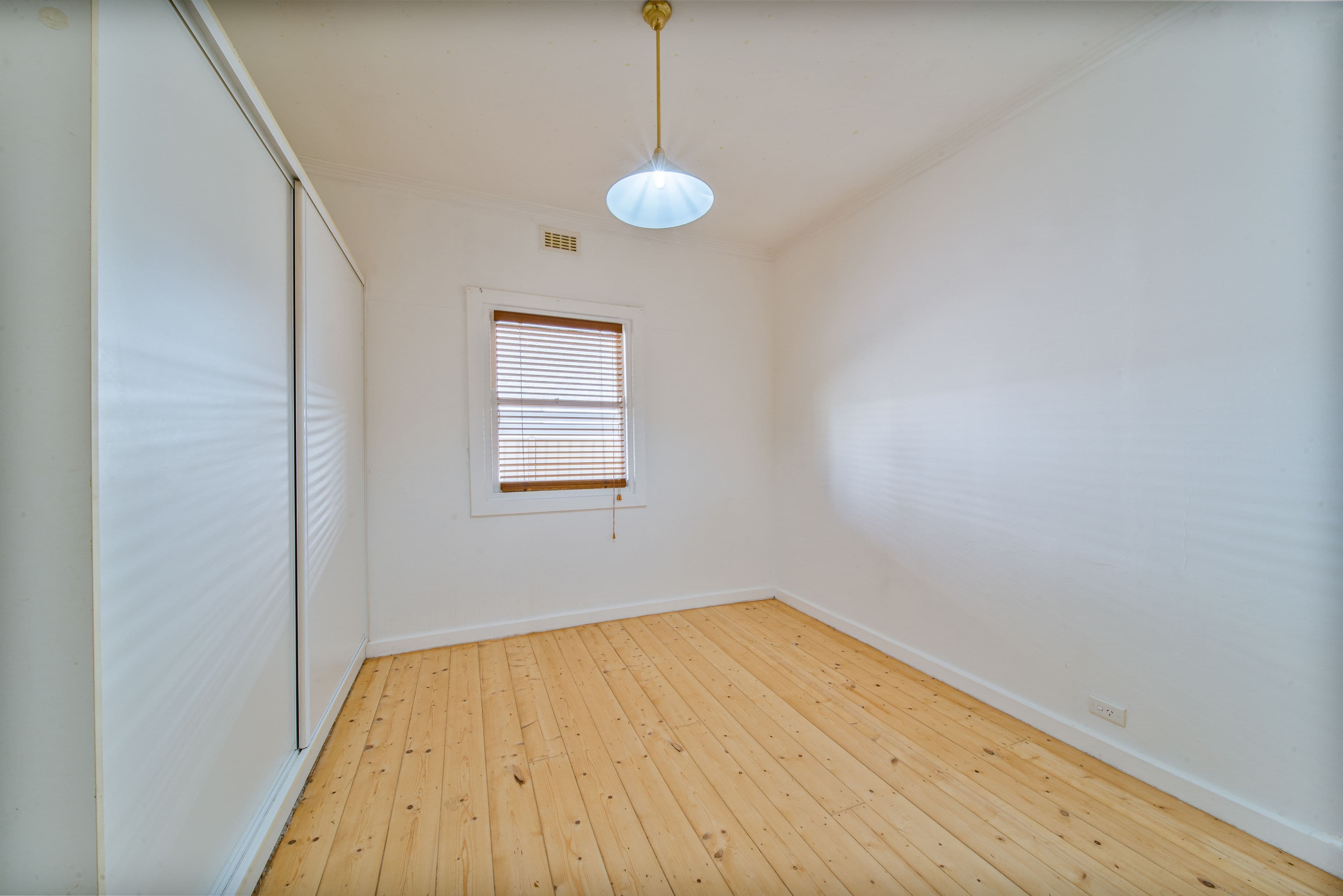 10 Green Street, Long Gully VIC 3550, Long Gully - Thumbnail 3