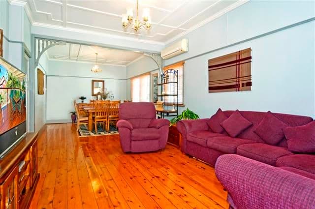 5 Bracken Street, MOOROOKA QLD 4105, Moorooka - Thumbnail 2