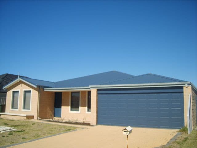 37 Wintergreene Drive, BEECHBORO WA 6063, Beechboro - Thumbnail 2