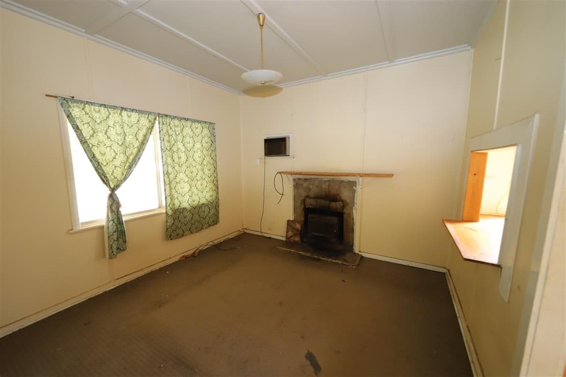 7 Batlow Avenue, Batlow NSW 2730, Batlow - Thumbnail 3
