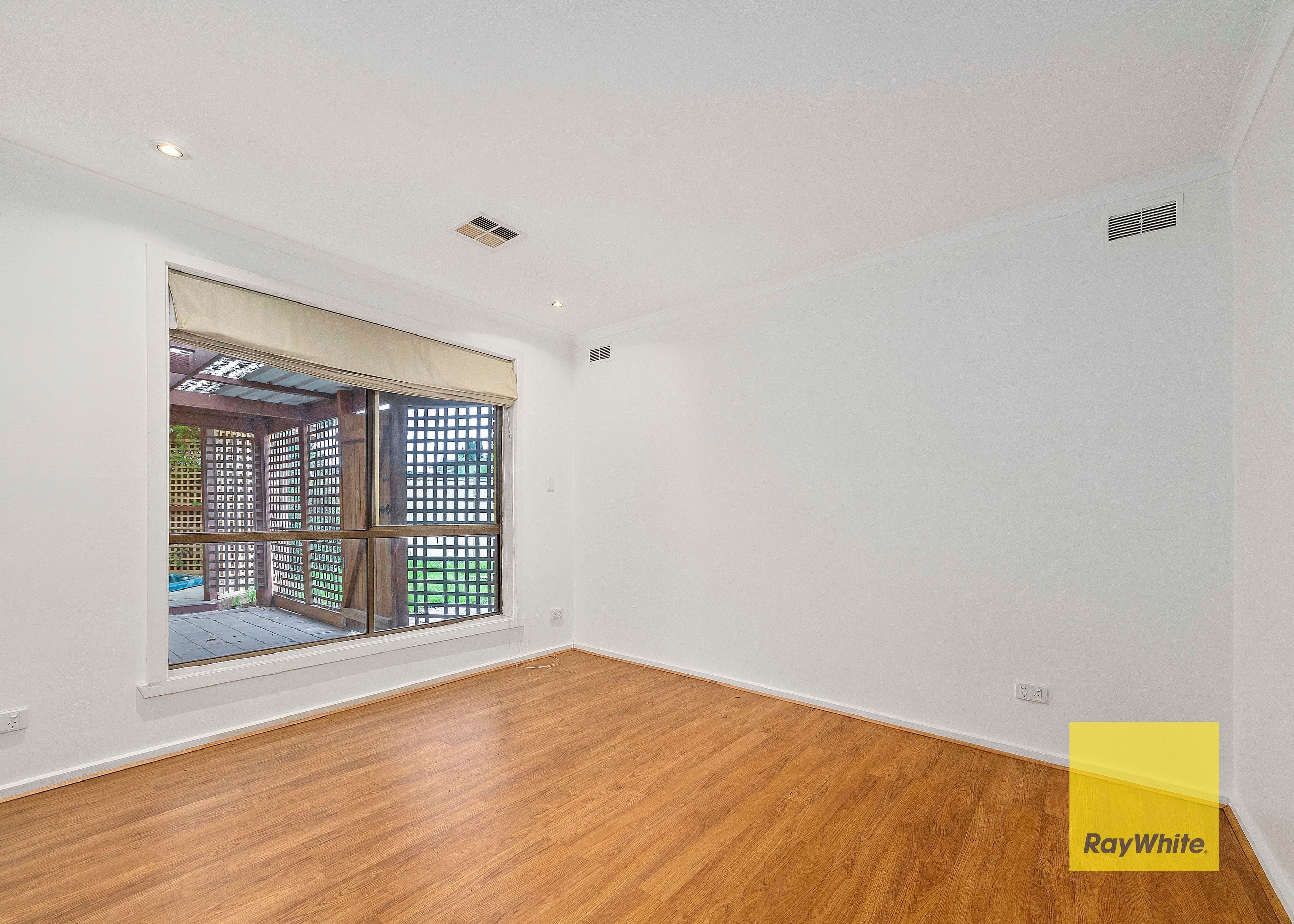 7 Jacaranda Court, Werribee VIC 3030, Werribee - Thumbnail 4