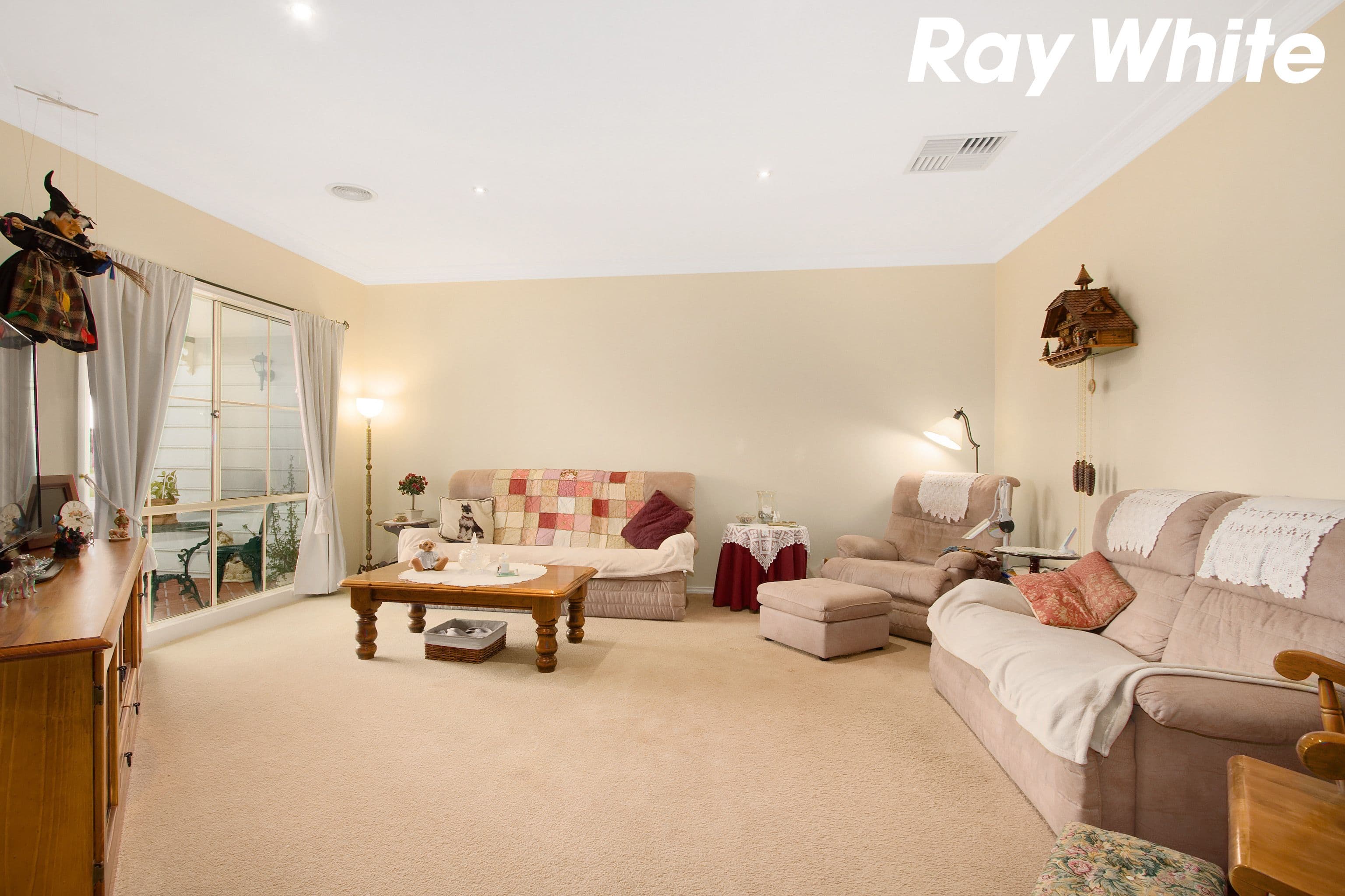 21 Colonial Way, Pakenham VIC 3810, Pakenham - Thumbnail 5