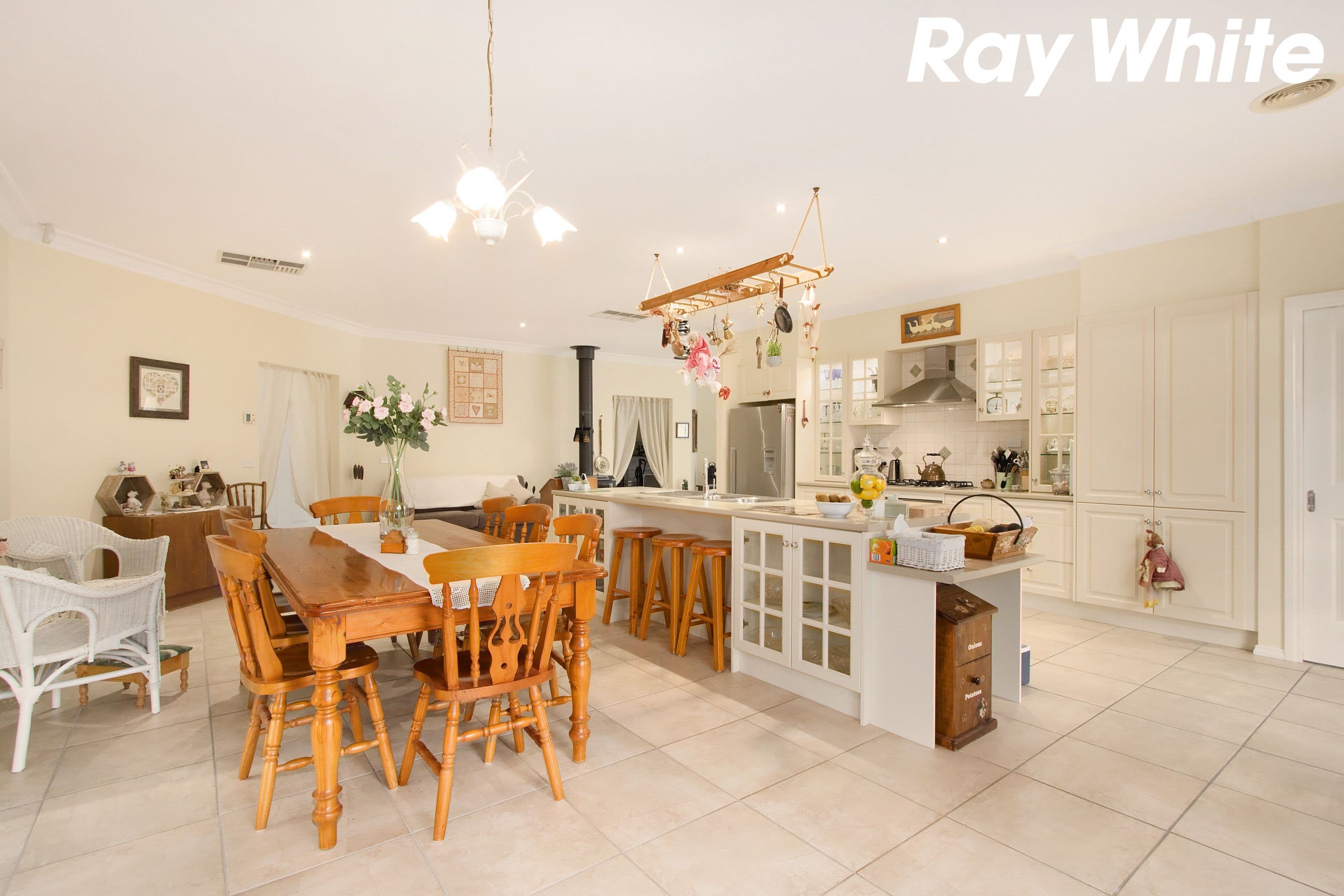 21 Colonial Way, Pakenham VIC 3810, Pakenham - Thumbnail 8