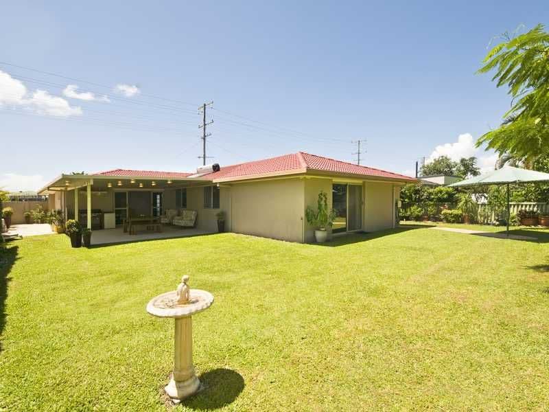 205 Mallawa Drive, PALM BEACH QLD 4221, Palm Beach - Thumbnail 3