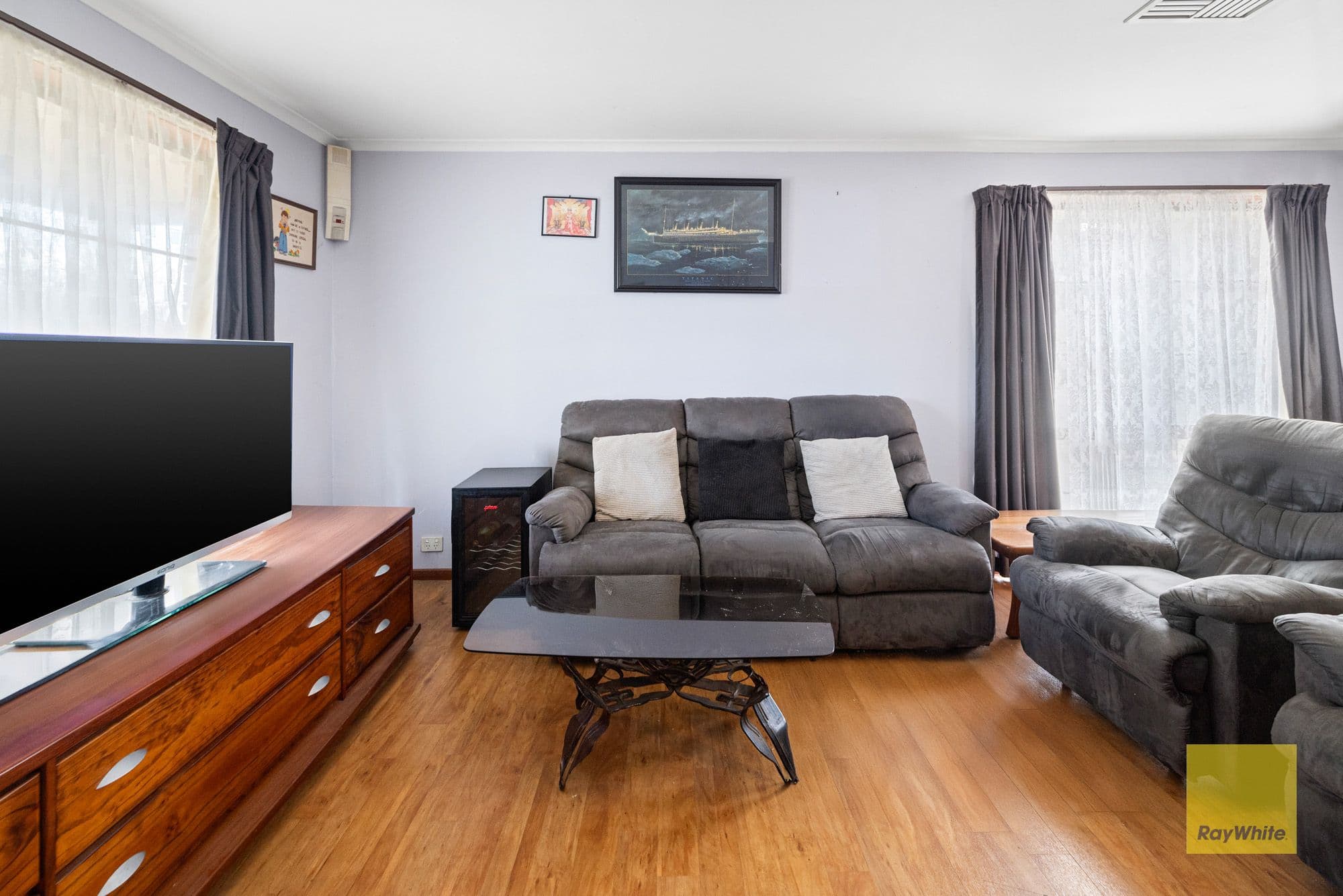 12 Staughton Place, Hoppers Crossing VIC 3029, Hoppers Crossing - Thumbnail 3