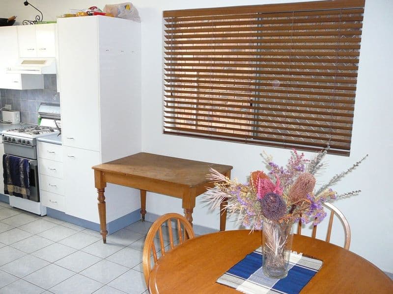 558 Logan Road, GREENSLOPES QLD 4120, Greenslopes - Thumbnail 2