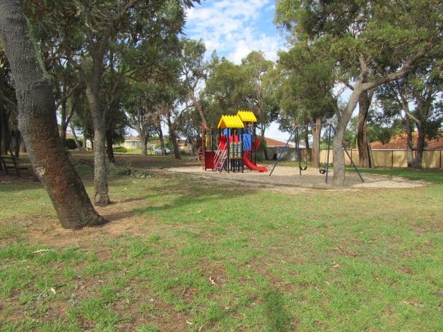 11 Fulham Close, PARMELIA WA 6167, Parmelia - Thumbnail 5