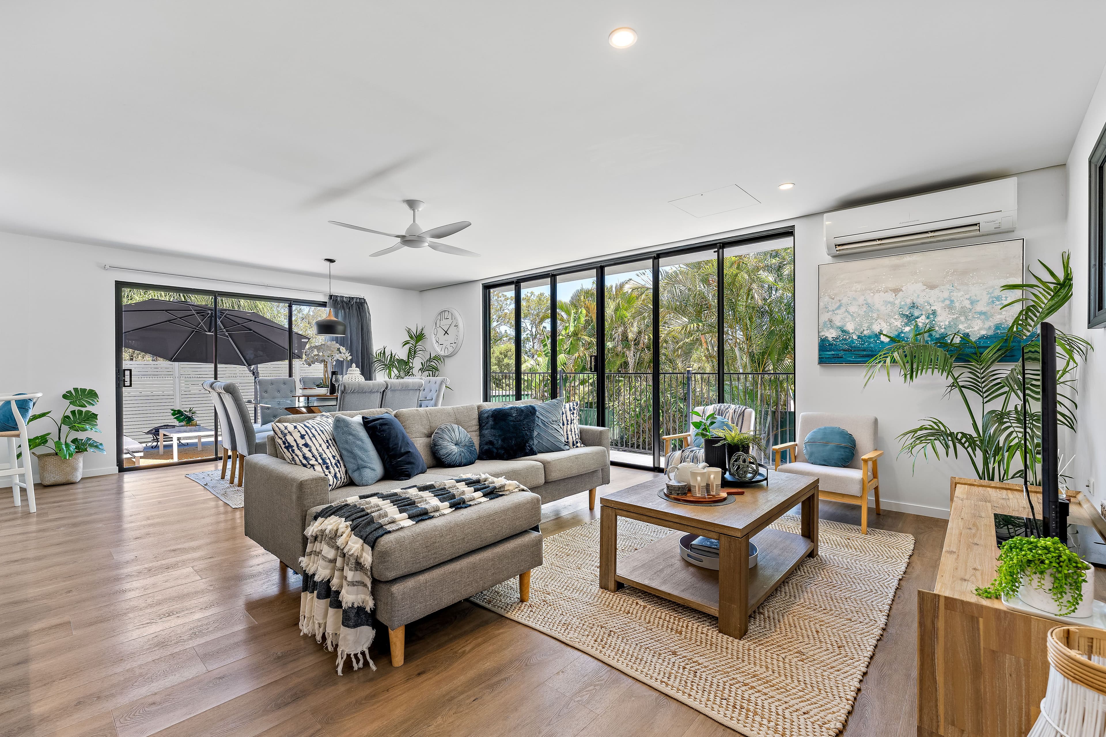 13 Burgallby Road, Springwood QLD 4127, Springwood - Thumbnail 2