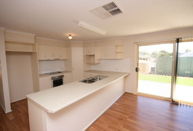 Lot 61 Tamblyn Street, CLARE SA 5453, Clare - Thumbnail 2