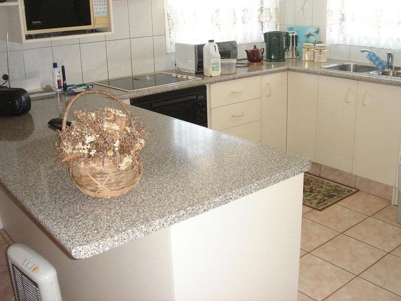 26 Arcadia Drive, MERMAID WATERS QLD 4218, Mermaid Waters - Thumbnail 3