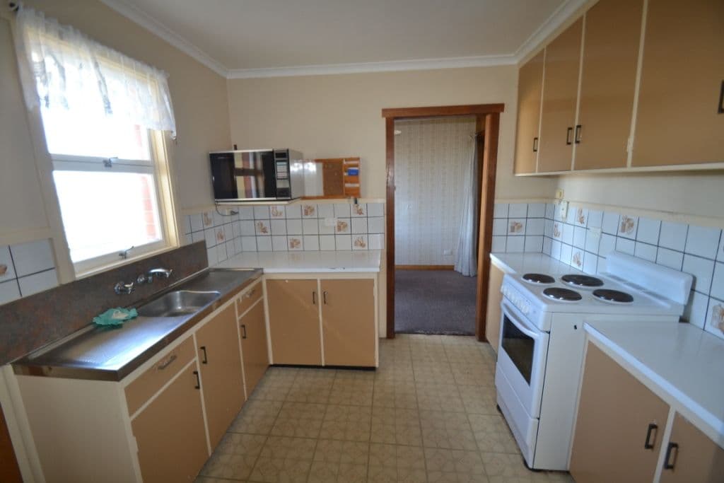 16 Arnold Street, NEWNHAM TAS 7248, Newnham - Thumbnail 2