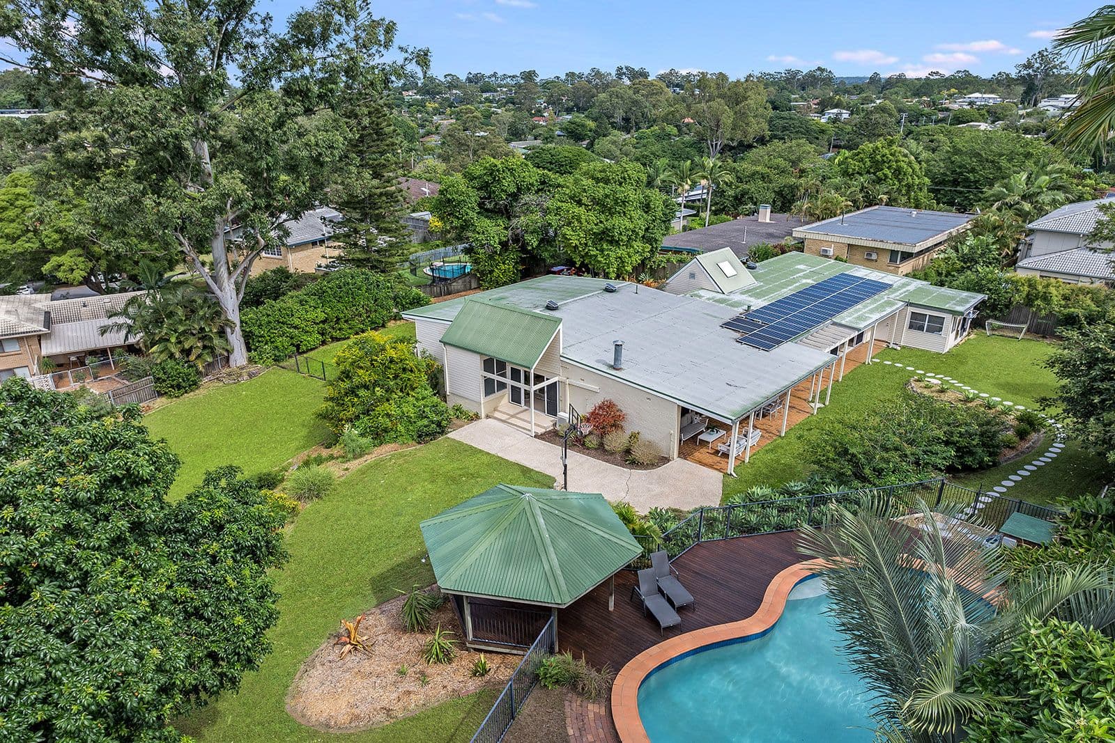14 Eversden Street, Kenmore QLD 4069, Kenmore - Thumbnail 4