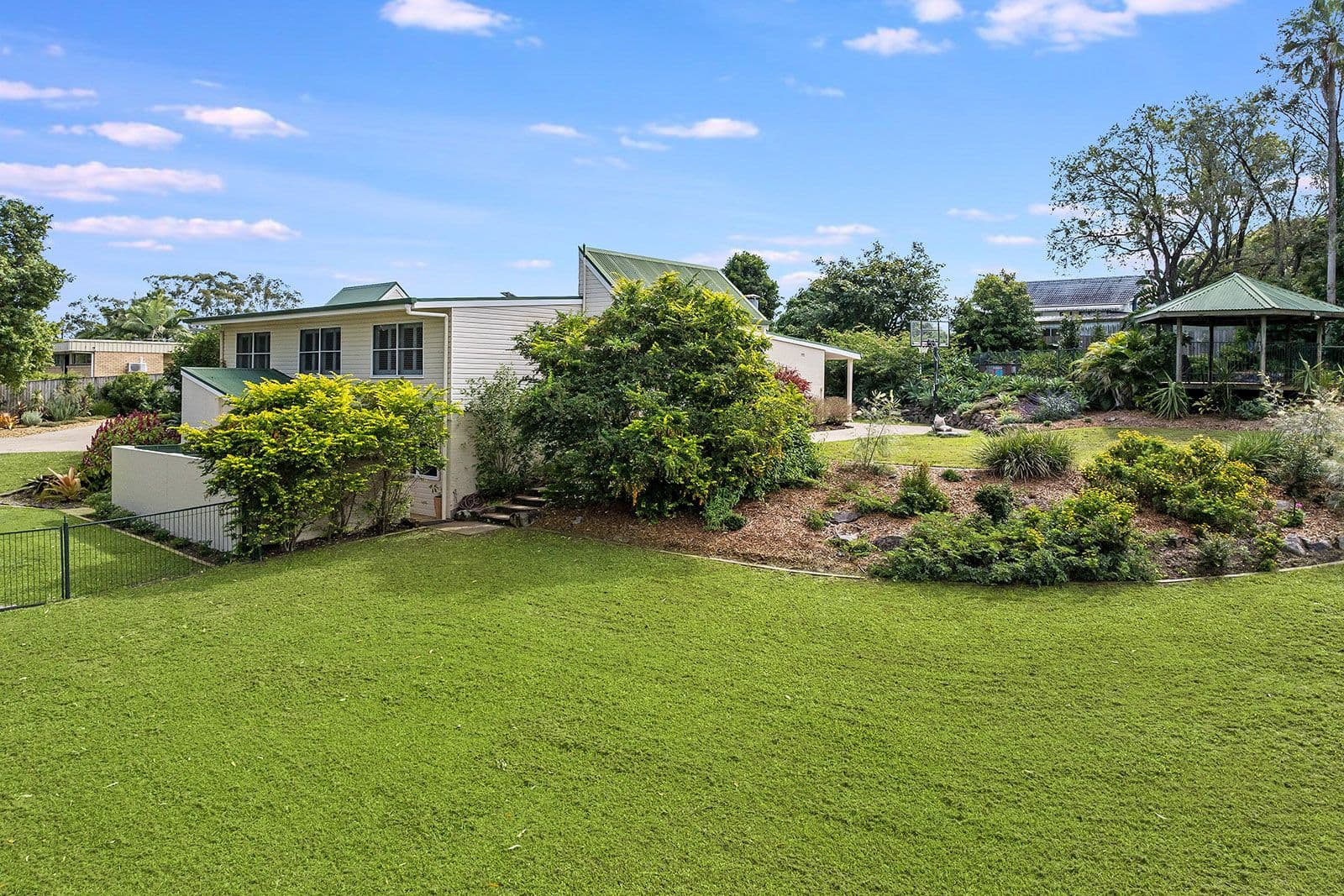14 Eversden Street, Kenmore QLD 4069, Kenmore - Thumbnail 5