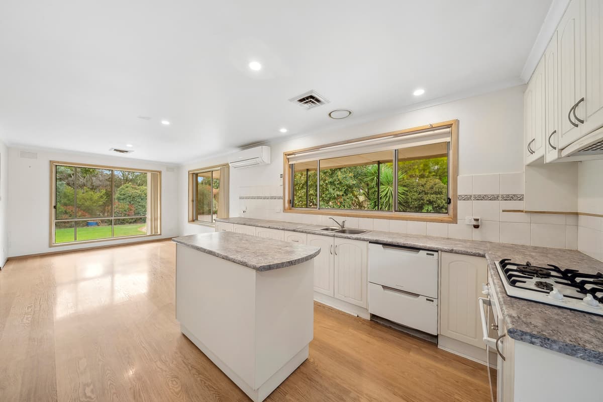 24 Devine Road, Kialla West, Kialla West - Thumbnail 5