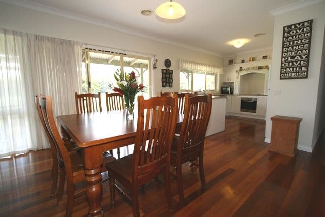 37 Ventnor Road, Cowes VIC 3922, Cowes - Thumbnail 2
