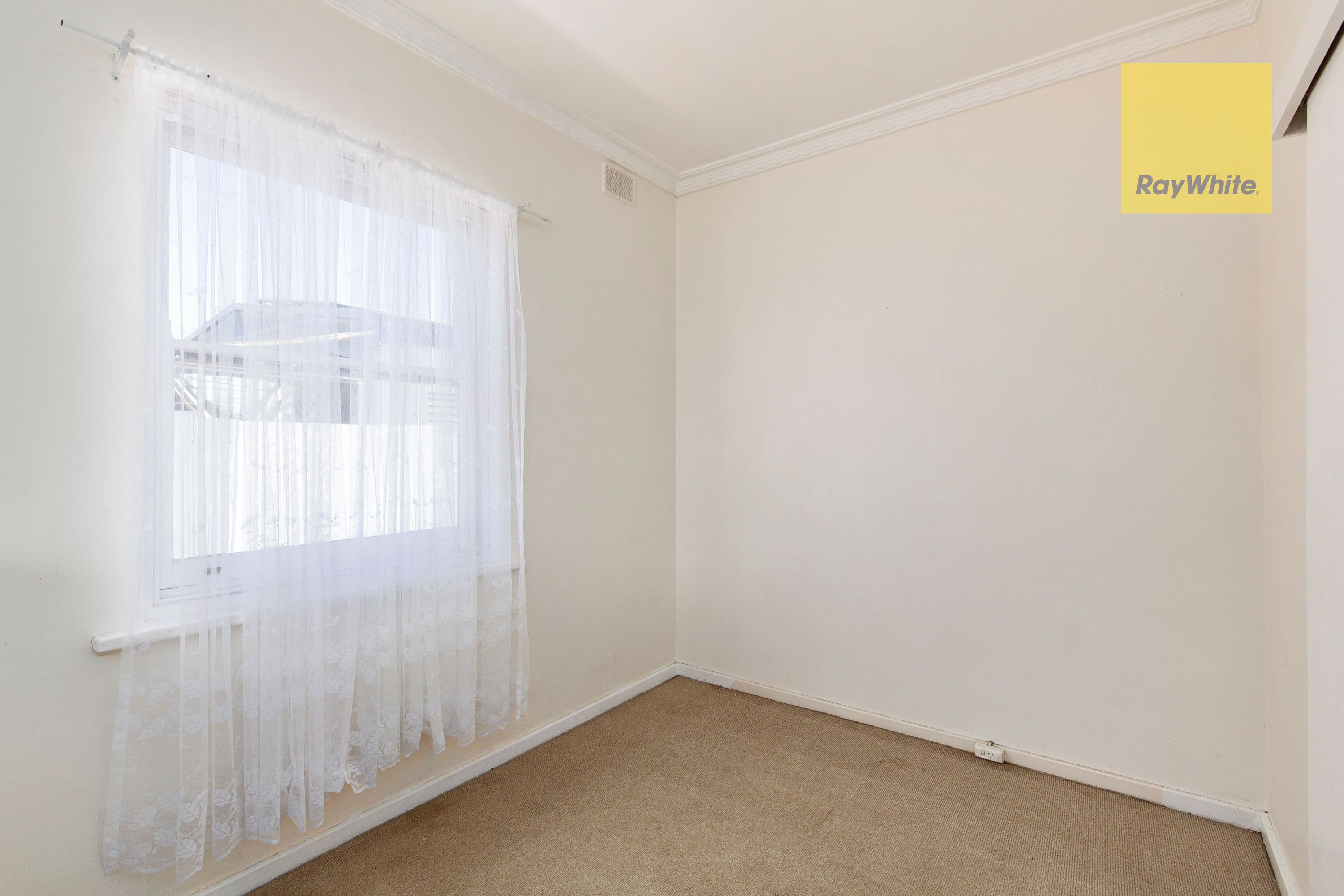 25 Larkspur Drive, St Albans VIC 3021, St Albans - Thumbnail 6