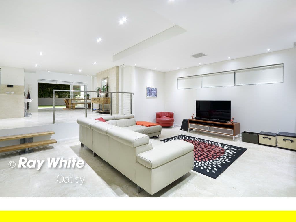 81 Hurstville Road, Hurstville Grove - Thumbnail 3