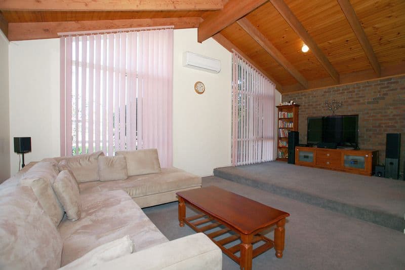 9 Colwyn Close, LANGWARRIN VIC 3910, Langwarrin - Thumbnail 3