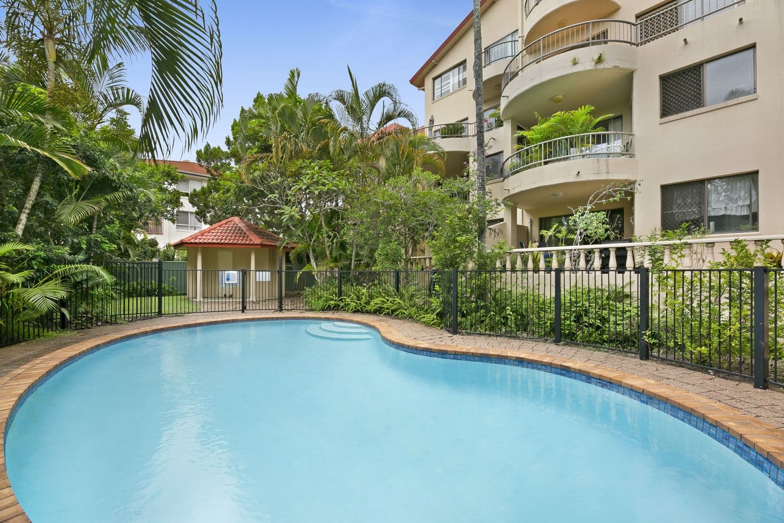 21 Chairlift Avenue, Mermaid Beach QLD 4218, Mermaid Beach - Thumbnail 3
