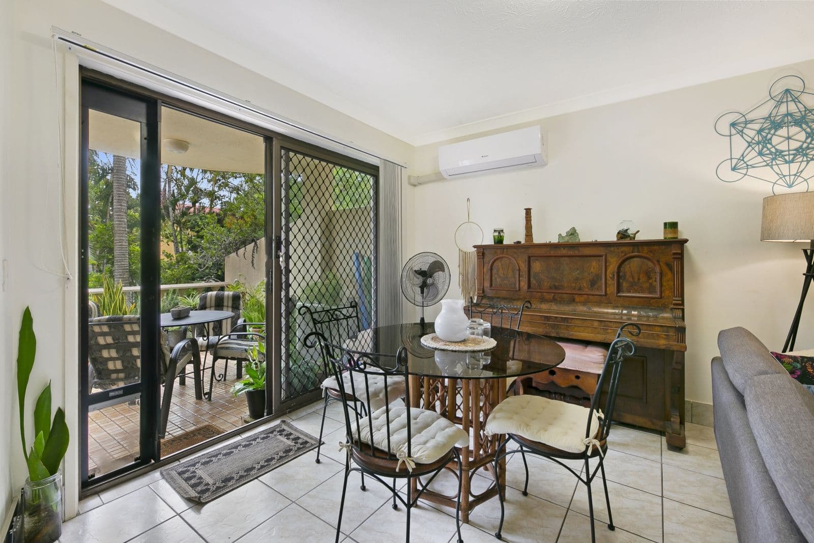 21 Chairlift Avenue, Mermaid Beach QLD 4218, Mermaid Beach - Thumbnail 5
