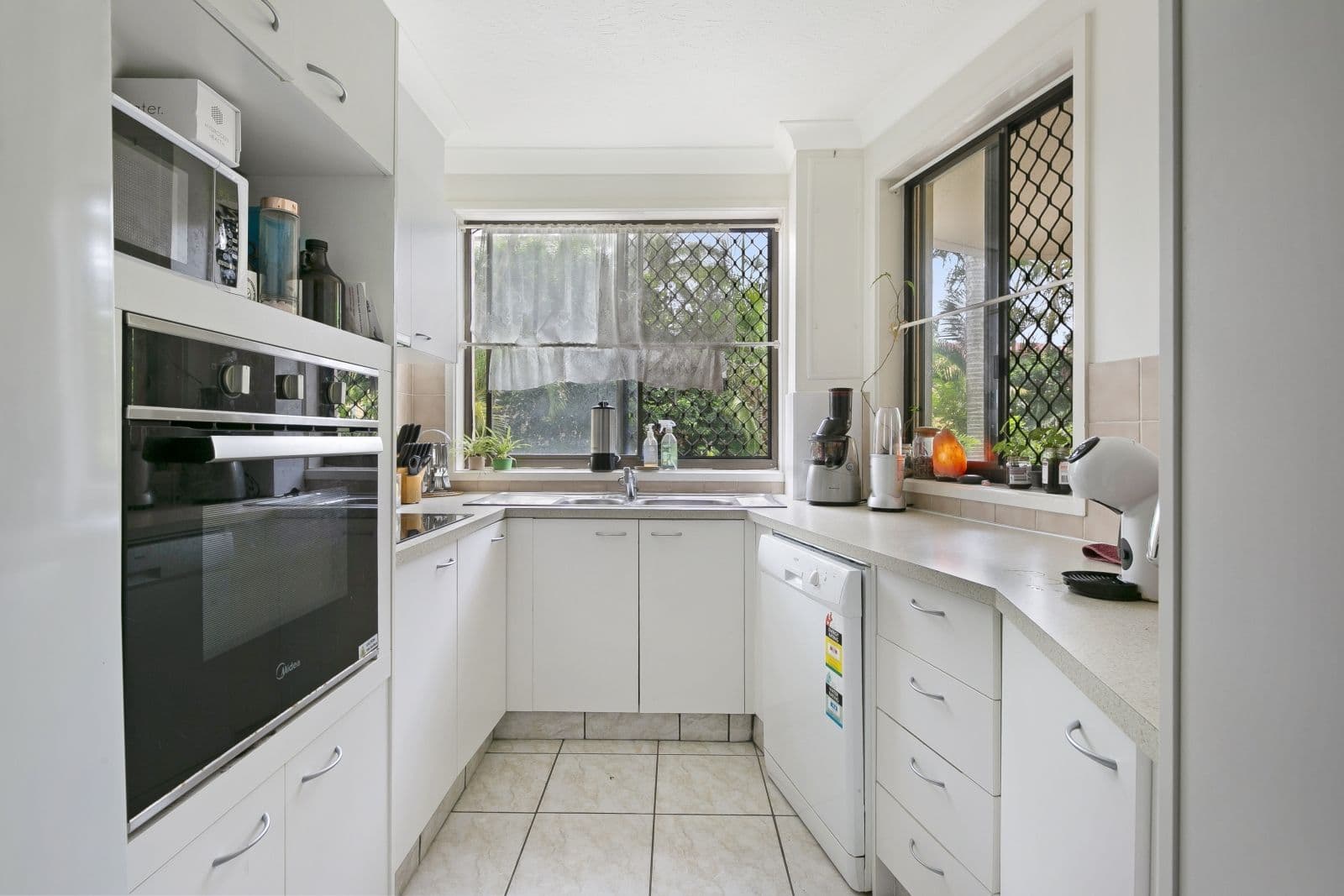 21 Chairlift Avenue, Mermaid Beach QLD 4218, Mermaid Beach - Thumbnail 7