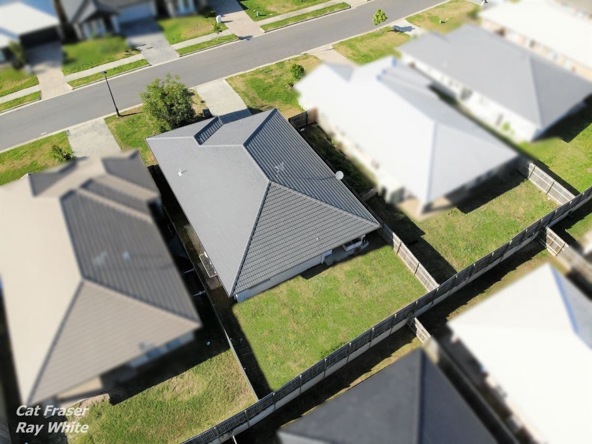 14 Lamont Street, Coomera QLD 4209, Coomera - Thumbnail 8