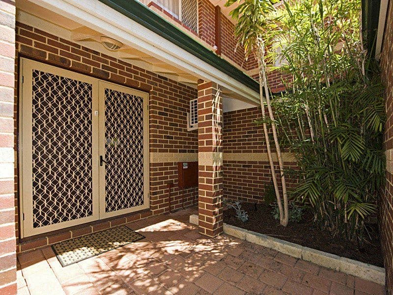 15 Earl Street, BENTLEY WA 6102, Bentley - Thumbnail 2