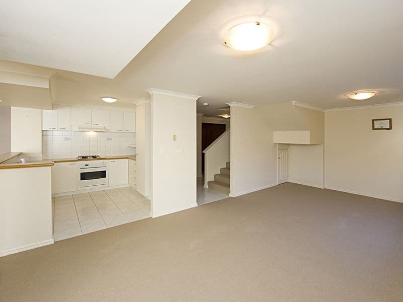 15 Earl Street, BENTLEY WA 6102, Bentley - Thumbnail 3