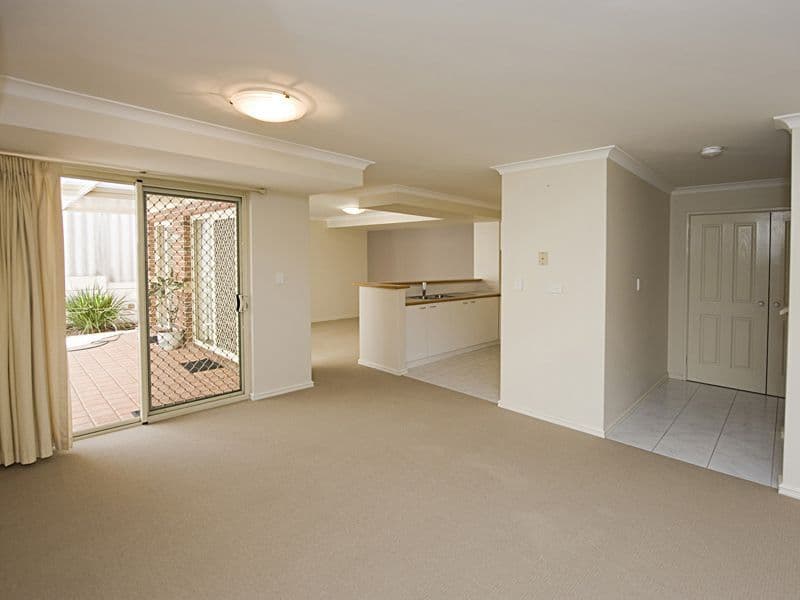 15 Earl Street, BENTLEY WA 6102, Bentley - Thumbnail 4