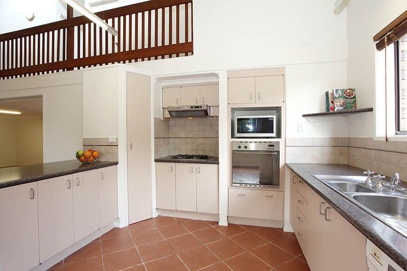 16 Langlo Street, RIVERHILLS QLD 4074, Riverhills - Thumbnail 5