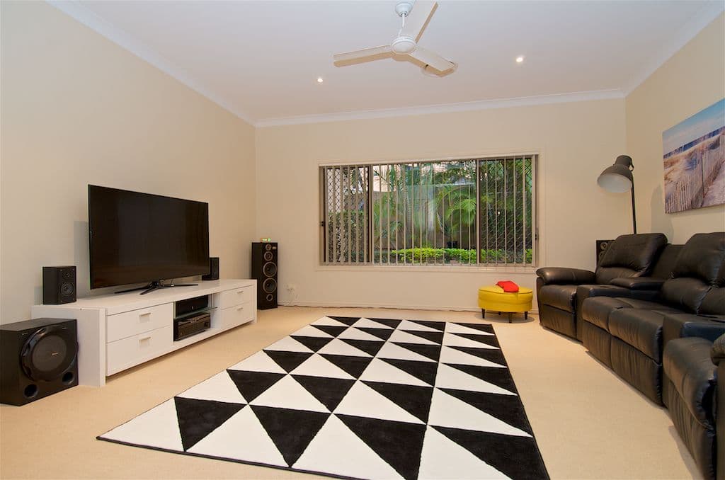 4 Portreeves Place, Arundel QLD 4214, Arundel - Thumbnail 3