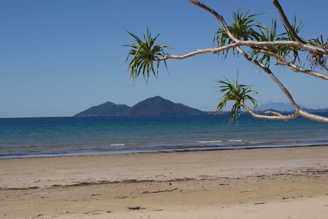 10 Rise Crescent, Mission Beach QLD 4852, Mission Beach - Thumbnail 5
