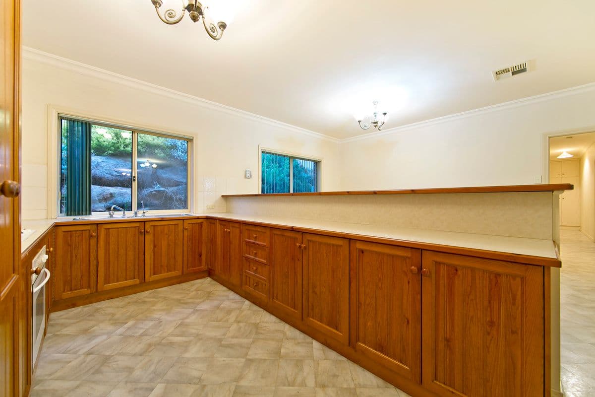 8 Stoneleigh Road, GOLDEN GROVE SA 5125, Golden Grove - Thumbnail 8