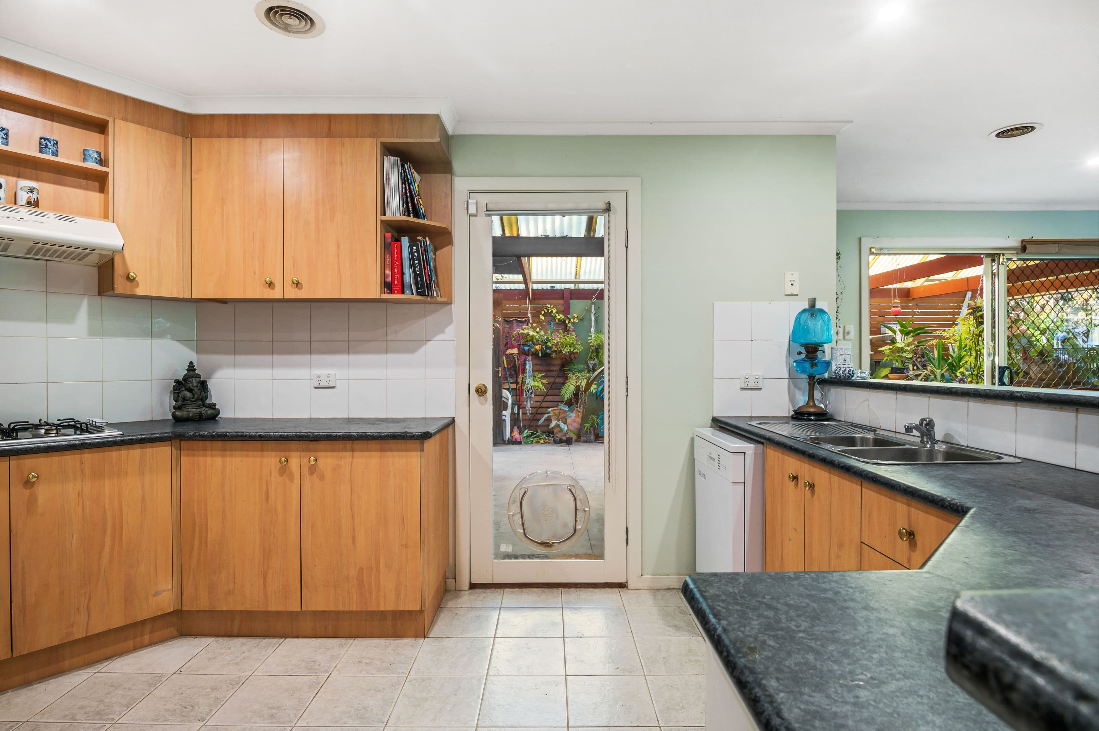 13 Yolanda Court, Kilsyth VIC 3137, Kilsyth - Thumbnail 4