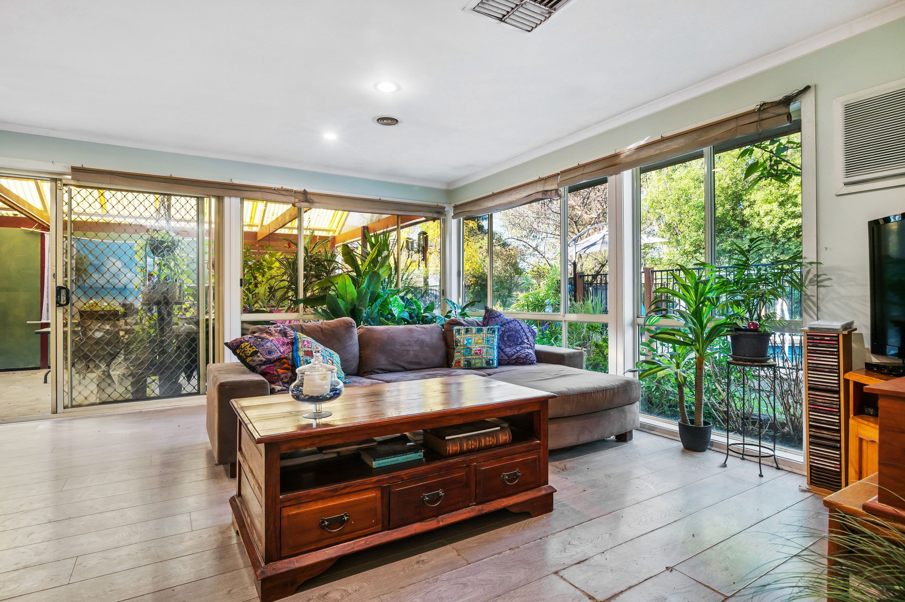 13 Yolanda Court, Kilsyth VIC 3137, Kilsyth - Thumbnail 6