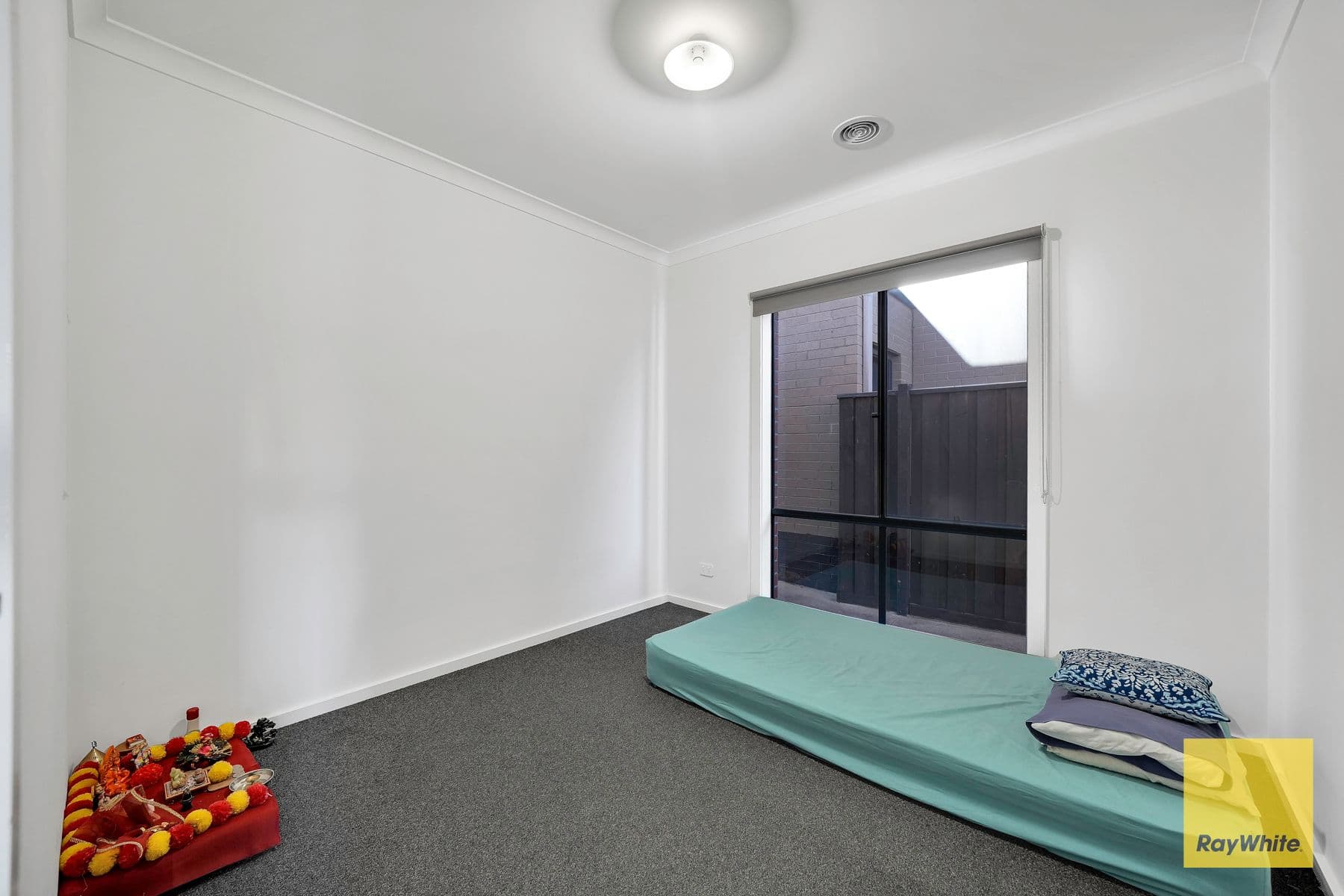 12 REJOICE Street, Tarneit VIC 3029, Tarneit - Thumbnail 5