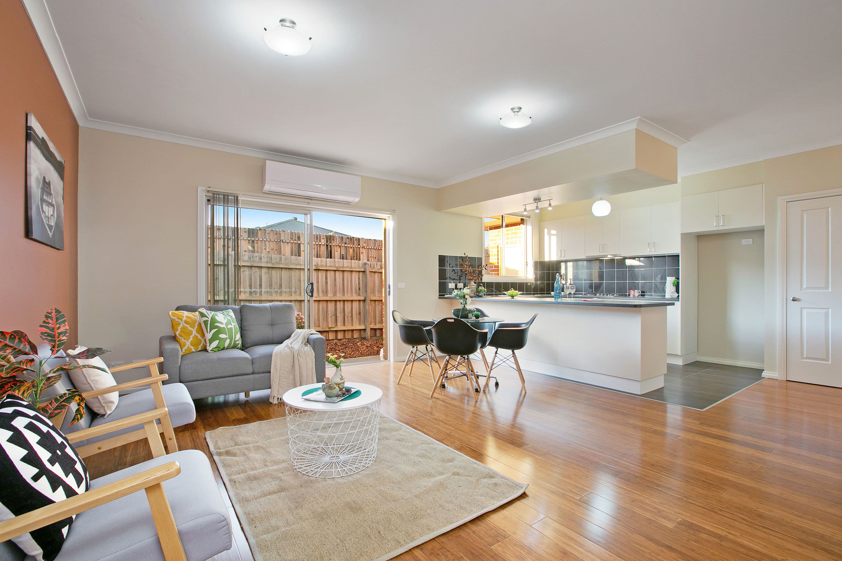 104 Barry Street, Reservoir VIC 3073, Reservoir - Thumbnail 3