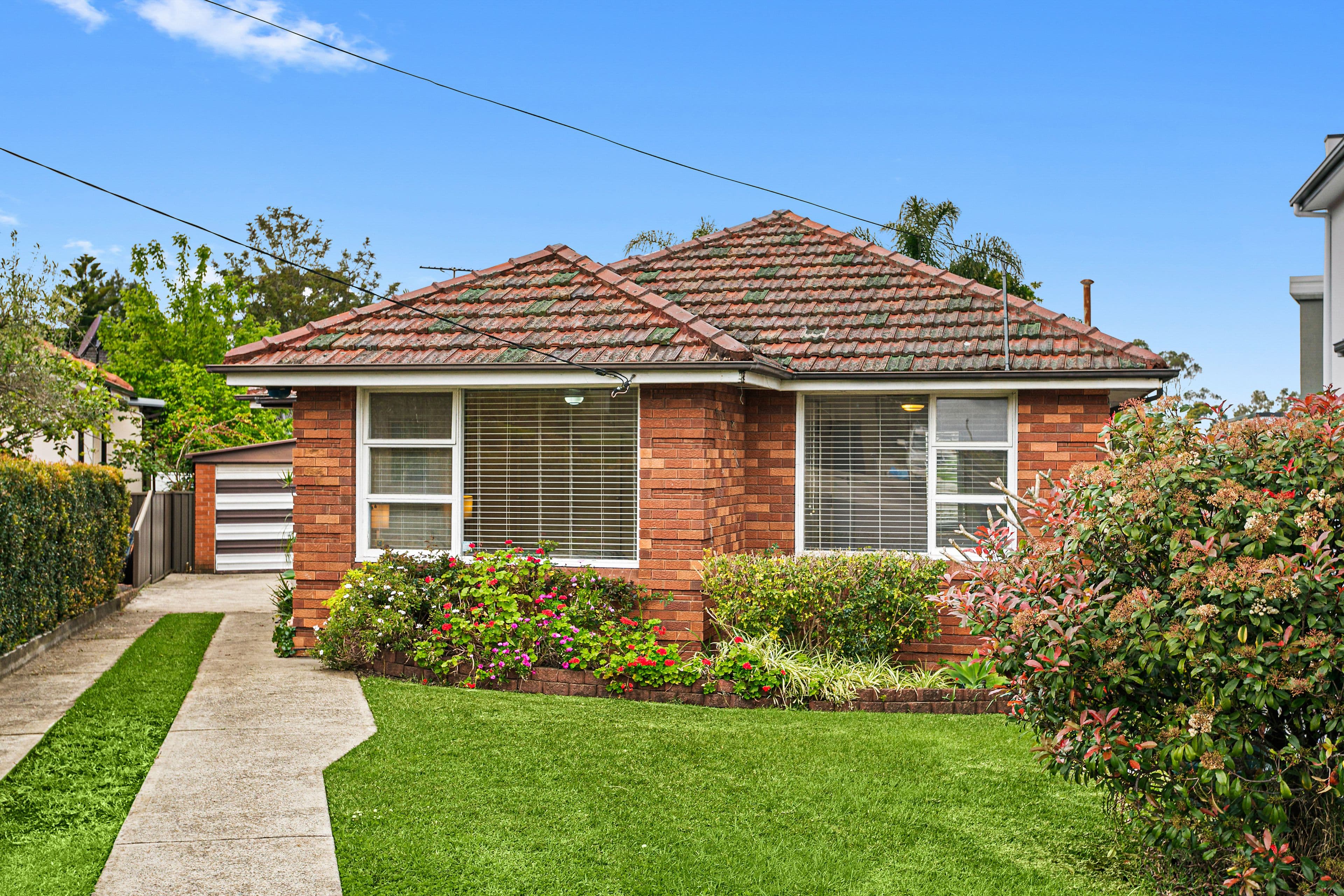 10 Kerry Crescent, Roselands NSW 2196, Roselands - Image 1