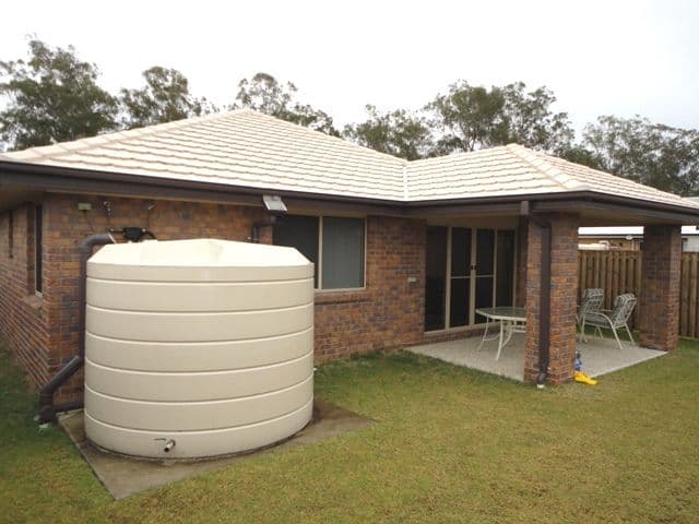 9 Skardon Crescent, BRASSALL QLD 4305, Brassall - Thumbnail 3