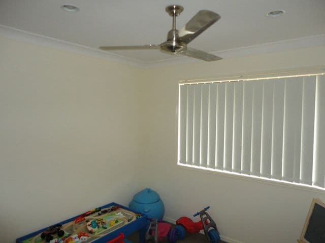9 Skardon Crescent, BRASSALL QLD 4305, Brassall - Thumbnail 8