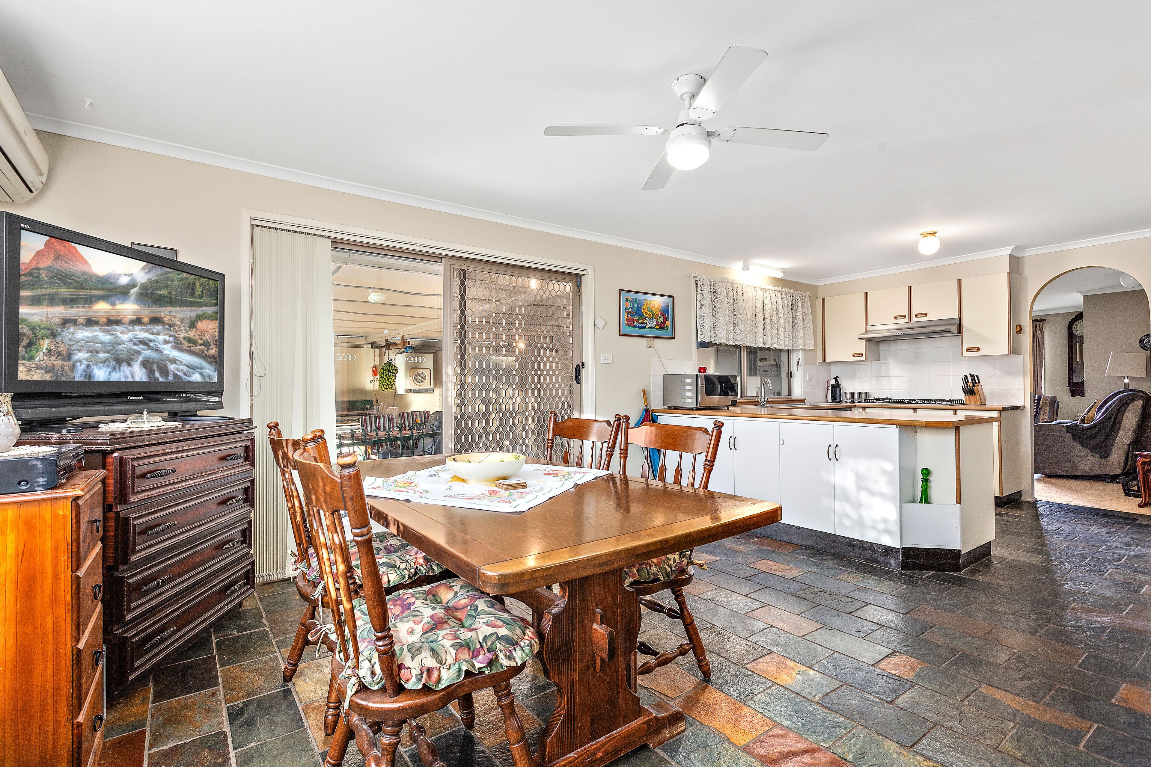 6 Ribbonwood Place, Albion Park Rail - Thumbnail 4