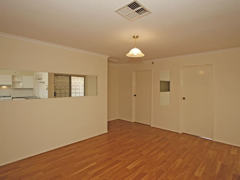 11 Rochester Street, Morphett Vale - Thumbnail 7