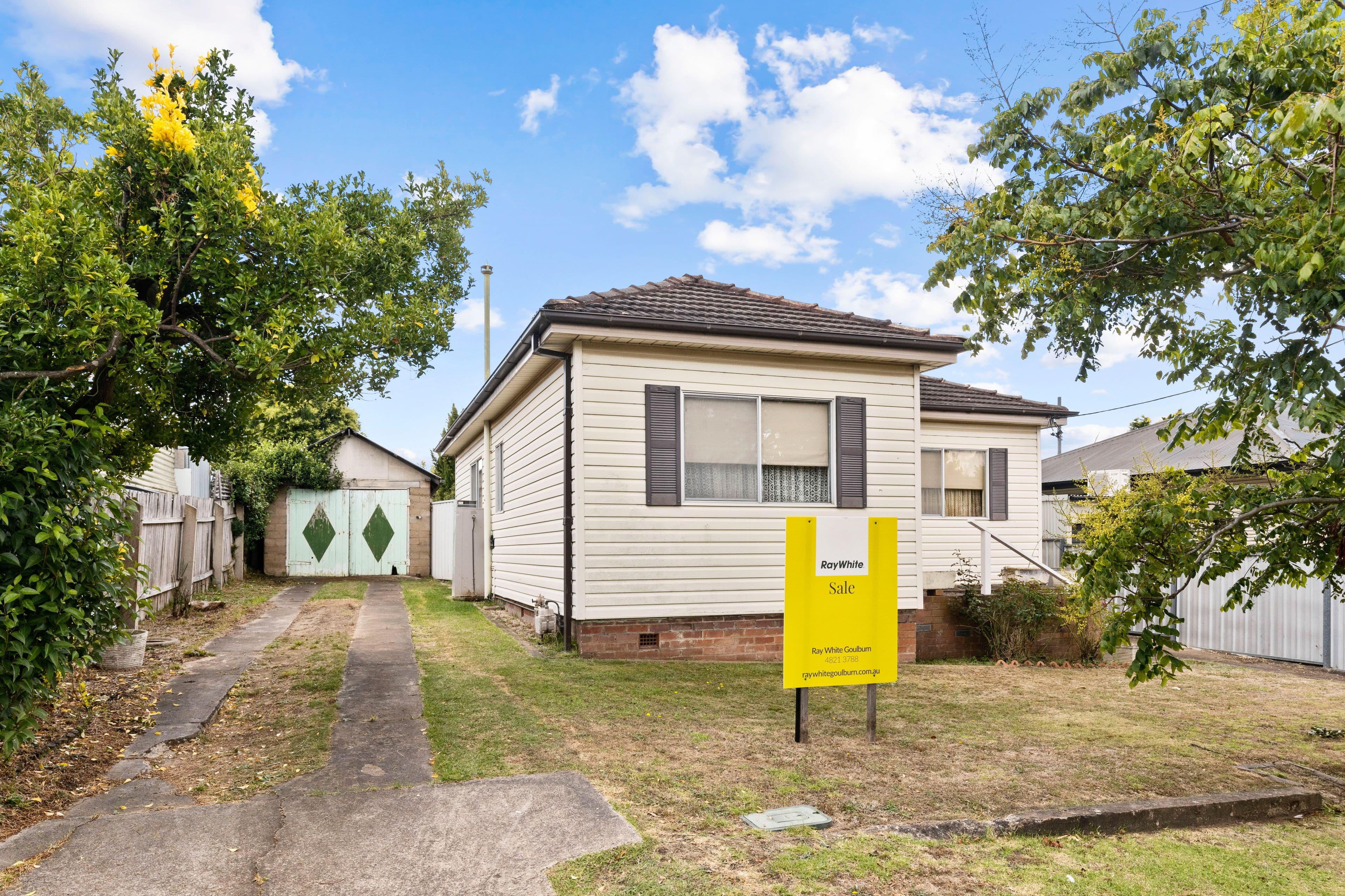 11 Betts Street, Goulburn NSW 2580, Goulburn - Thumbnail 2