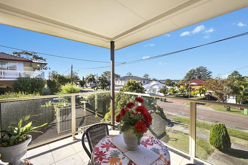 27 Aubrey Street, KILLARNEY VALE NSW 2261, Killarney Vale - Thumbnail 2