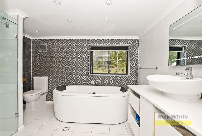 243 Mt Glorious Road, SAMFORD VALLEY QLD 4520, Samford Valley - Thumbnail 3