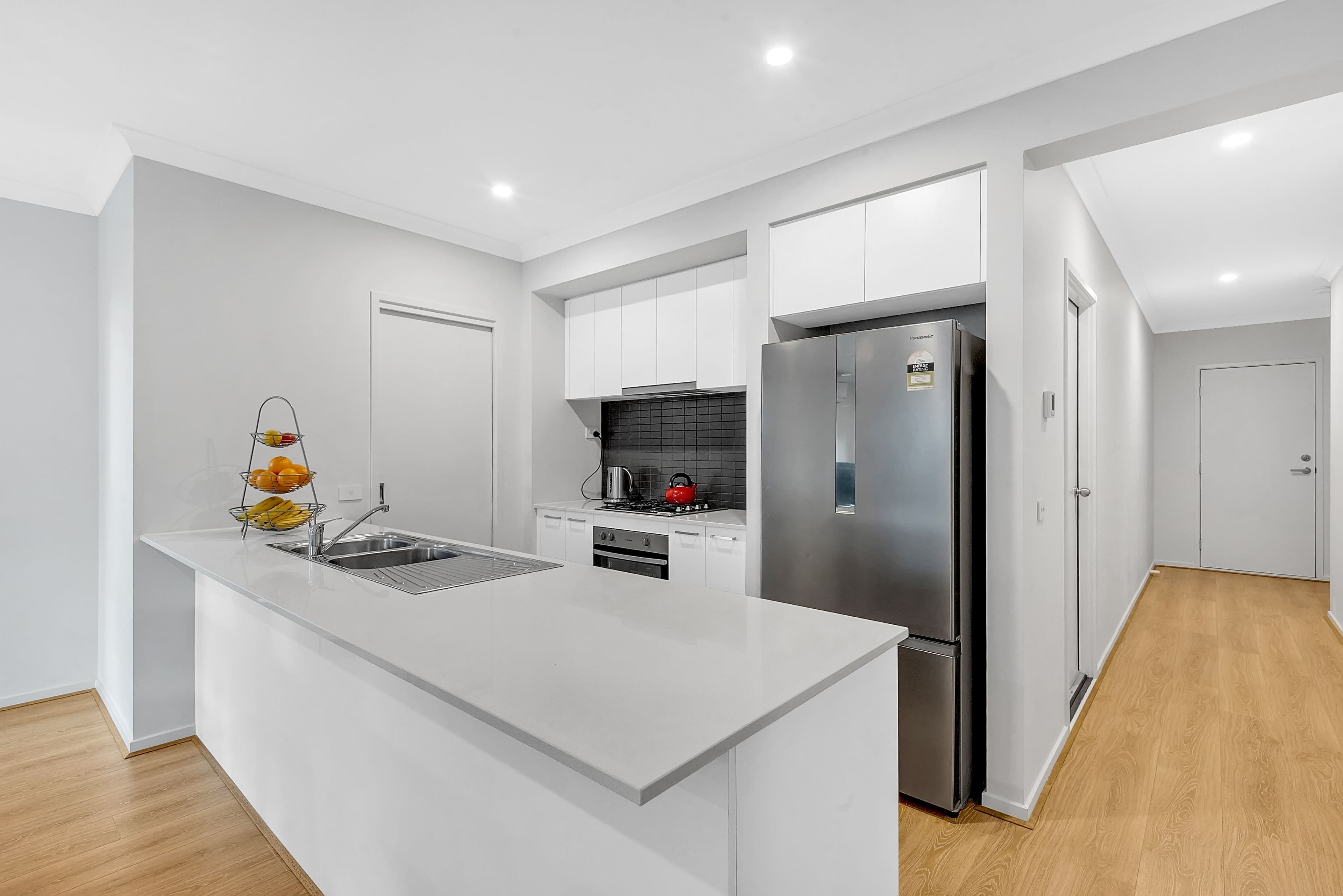 40 Gossia Avenue, Craigieburn VIC 3064, Craigieburn - Thumbnail 2